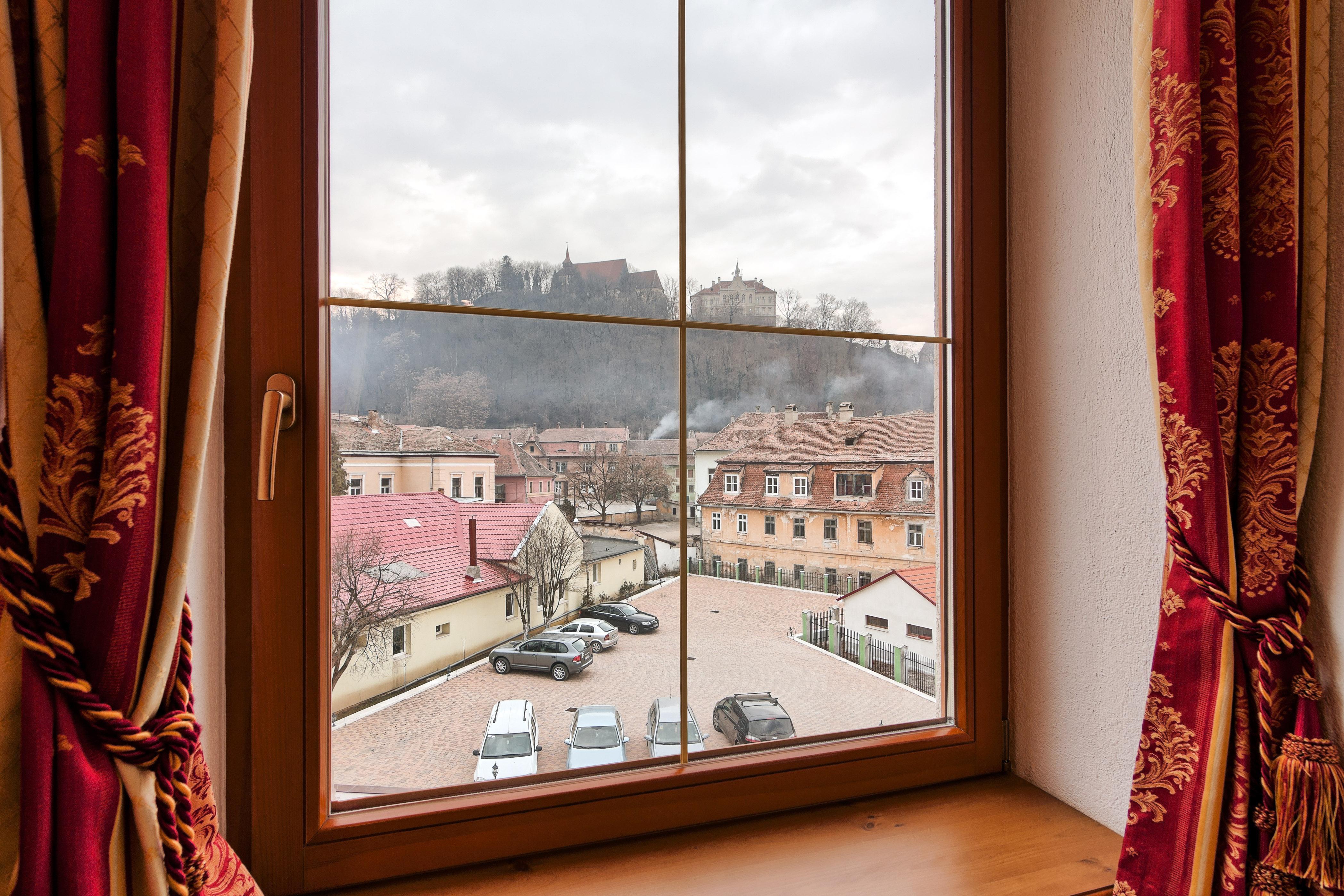 Mercure Sighisoara Binderbubi Hotel & Spa מראה חיצוני תמונה