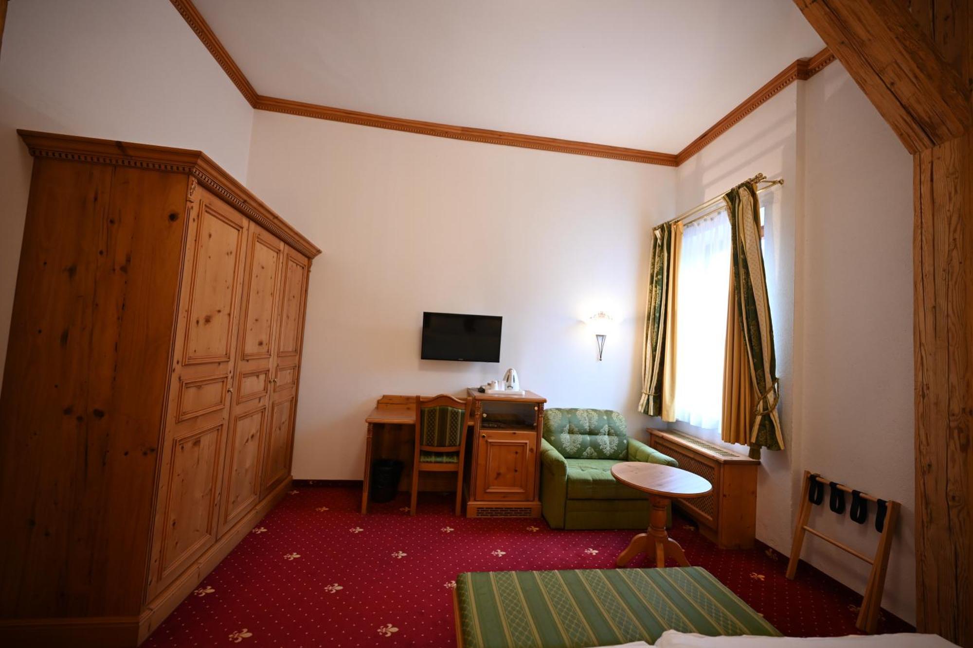 Mercure Sighisoara Binderbubi Hotel & Spa מראה חיצוני תמונה