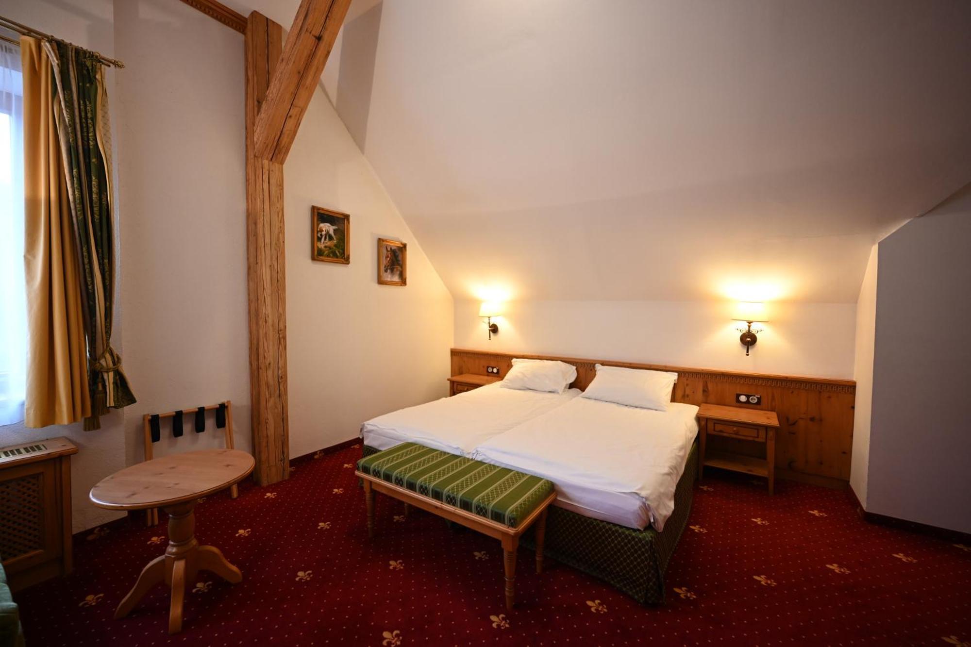 Mercure Sighisoara Binderbubi Hotel & Spa מראה חיצוני תמונה