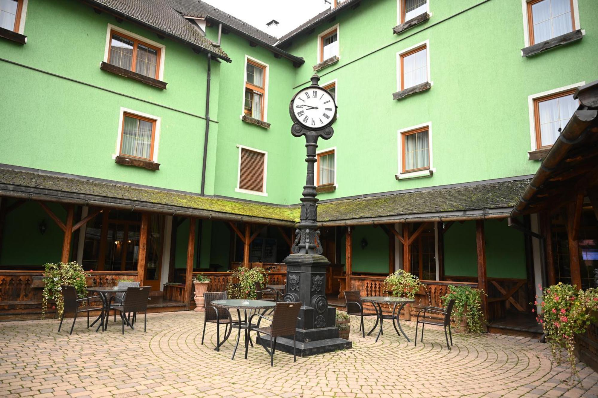 Mercure Sighisoara Binderbubi Hotel & Spa מראה חיצוני תמונה