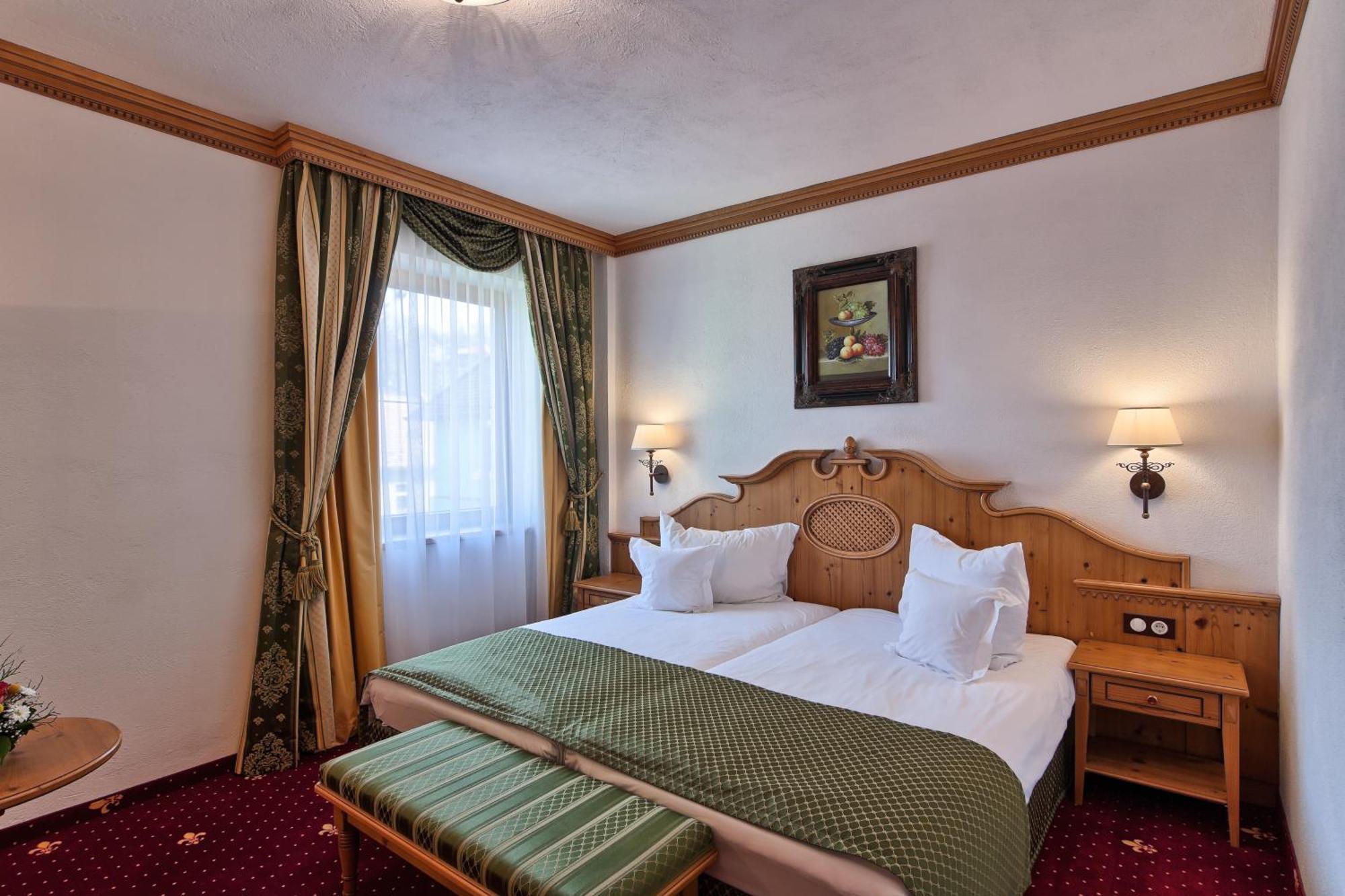Mercure Sighisoara Binderbubi Hotel & Spa מראה חיצוני תמונה